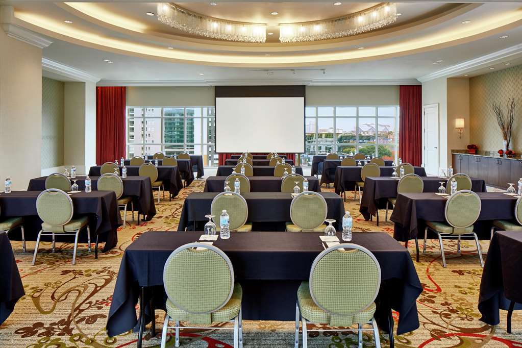 Hilton Garden Inn Atlanta Midtown Restoran gambar